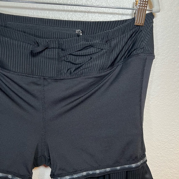 Athleta Women’s Good Match Skort Black Pleated Pocket Skirt Shorts M Tennis Logo - Picture 9 of 15